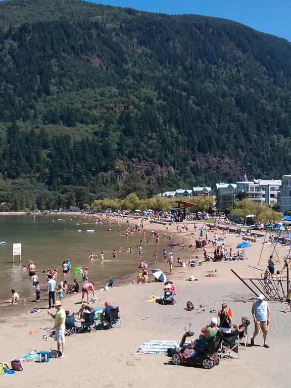 Hotel Harrison Lake 4*